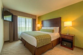 Cobblestone Inn & Suites Holyoke