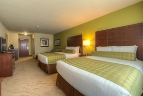 Cobblestone Inn & Suites Holyoke