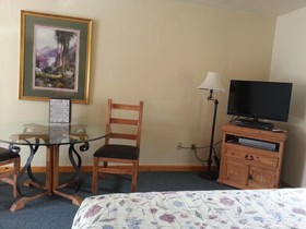 The Canyon Motel