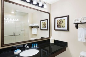Best Western Plus Hudson Hotel & Suites