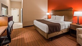 Best Western Plus Hudson Hotel & Suites