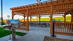 Best Western Plus Hudson Hotel & Suites