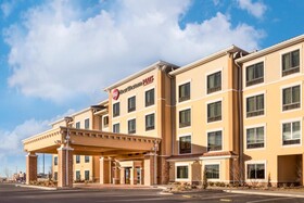 Best Western Plus Hudson Hotel & Suites