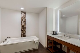 Comfort Suites Loveland