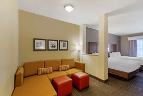 Comfort Suites Loveland