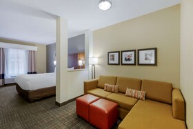 Comfort Suites Loveland