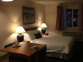 3 Peaks Lodge