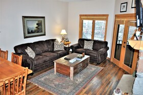 Arapahoe Lodge