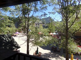 Arapahoe Lodge