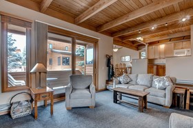 Aspen Ridge Condominiums