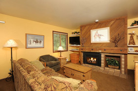 Aspen Ridge Condominiums