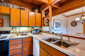 Aspen Ridge Condominiums