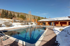 Aspen Ridge Condominiums