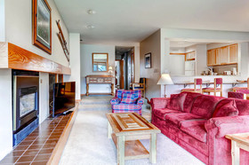Aspen Ridge Condominiums