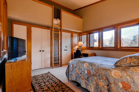 Aspen Ridge Condominiums