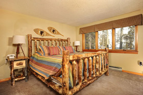 Aspen Ridge Condominiums
