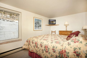Aspen Ridge Condominiums
