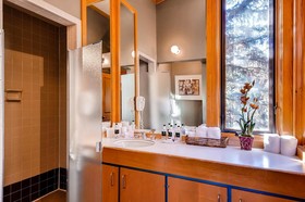 Aspen Ridge Condominiums