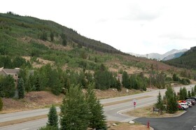Gateway Mountain Lodge