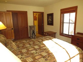 Oro Grande Lodge
