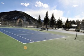 Tennis Townhouses