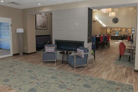 Hampton Inn & Suites Lafayette Medical Center