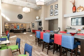 Hampton Inn & Suites Lafayette Medical Center