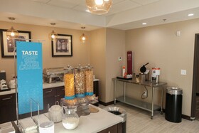 Hampton Inn & Suites Lafayette Medical Center