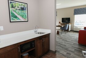 Hampton Inn & Suites Lafayette Medical Center