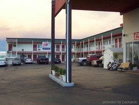 Stagecoach Motel