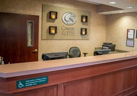 Comfort Suites Lakewood - Denver