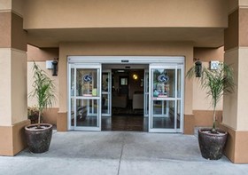 Comfort Suites Lakewood - Denver