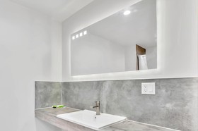 Exclusivo Inn & Suites