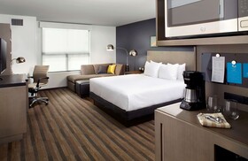 Hyatt House Denver/Lakewood at Belmar