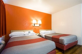 Park Inn by Radisson Lakewood