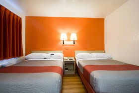Park Inn by Radisson Lakewood