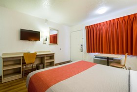 Park Inn by Radisson Lakewood