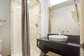 Park Inn by Radisson Lakewood