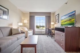 Cobblestone Hotel & Suites - Lamar
