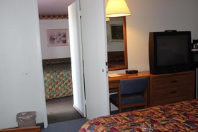 Safari Inn