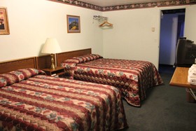 Safari Inn
