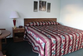 Safari Inn