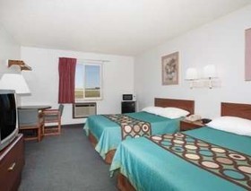 Super 8 by Wyndham Limon