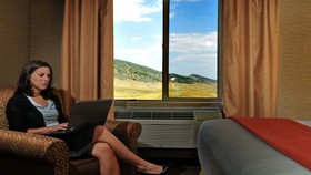 Holiday Inn Express & Suites Littleton