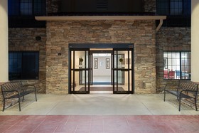 Holiday Inn Express & Suites Longmont