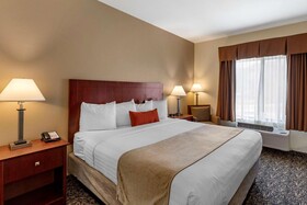 Best Western Plus Louisville Inn & Suites