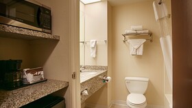 Best Western Plus Louisville Inn & Suites