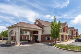 Best Western Plus Louisville Inn & Suites