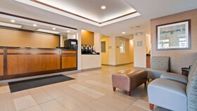 Best Western Plus Louisville Inn & Suites