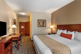 Best Western Plus Louisville Inn & Suites